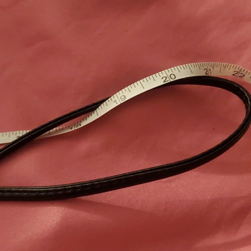 Crossbody Designed Bag - Picture 13 of 16